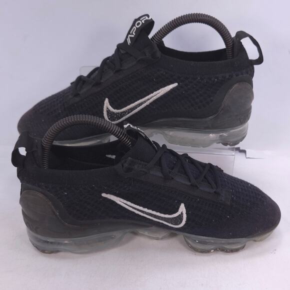 Nike Air Vapormax 2021 Athletic Running Shoe Womens Size 6.5 DC4112-002 Black - Picture 5 of 10